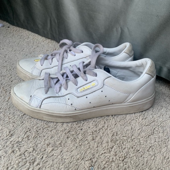 Adidas Sleek Shoes - cloud white. Size 7 - Picture 2 of 2
